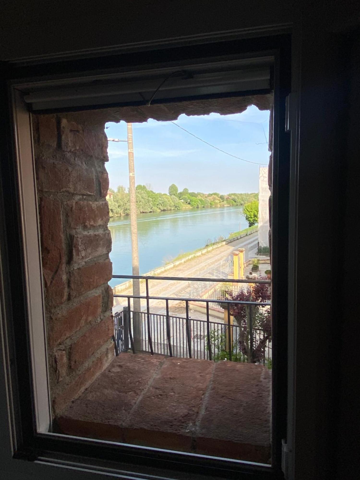 Apartmán Domus Lungo Ticino Pavia Exteriér fotografie